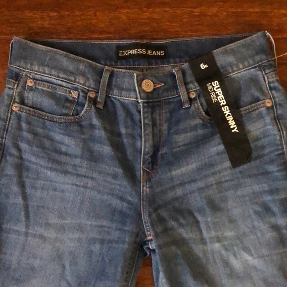 Express Super Skinny Mid Rise Jeans - Picture 4 of 5